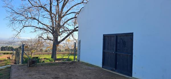 200 m² Commercial space