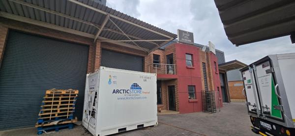 274 m² Industrial space