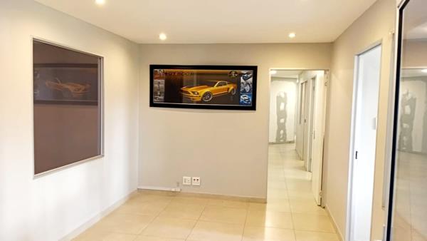 125 m² Office Space