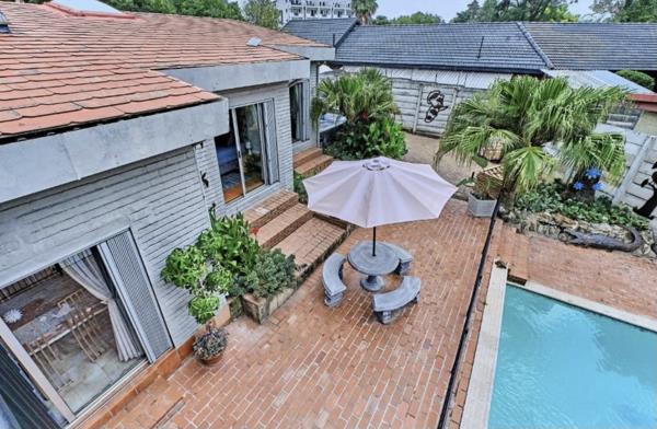 5 Bedroom House