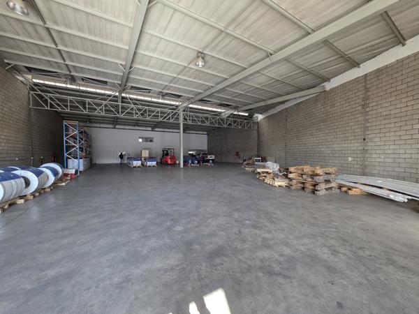 1 065 m² Industrial space