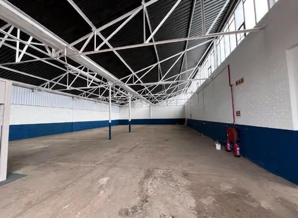 370 m² Commercial space