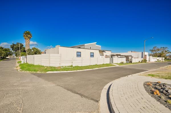 374 m² Land