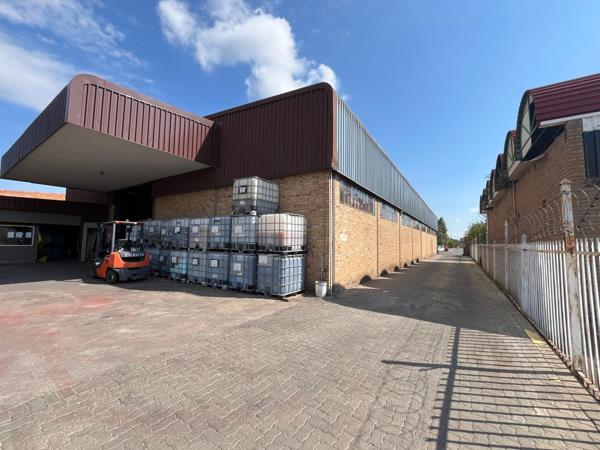 1 170 m² Commercial space