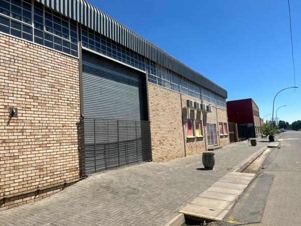 860 m² Commercial space