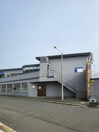 198 m² Commercial space