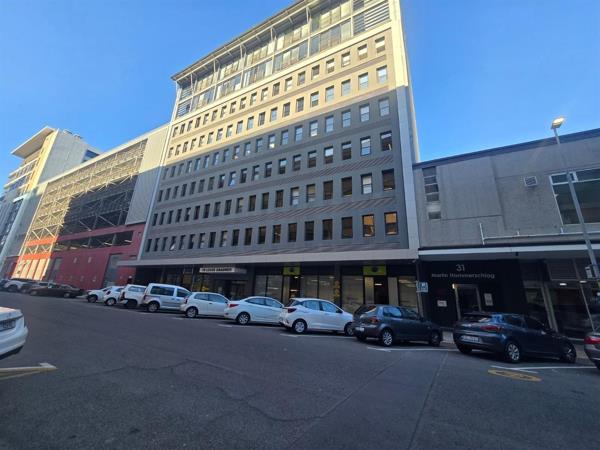 316 m² Office Space