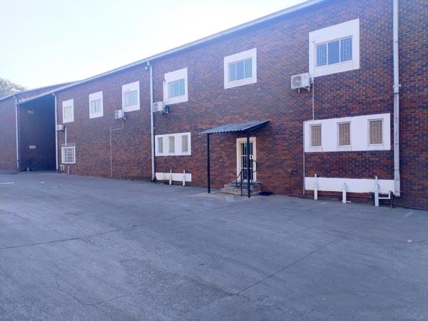 1 200 m² Industrial space
