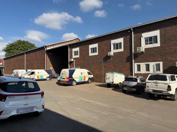 1 200 m² Industrial space