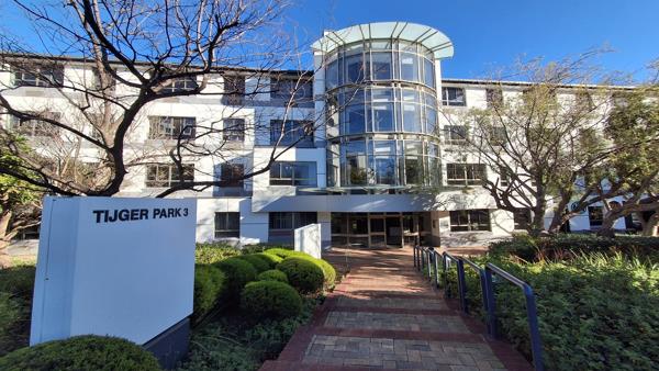 218 m² Commercial space