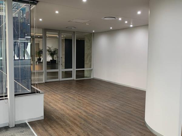412 m² Office Space