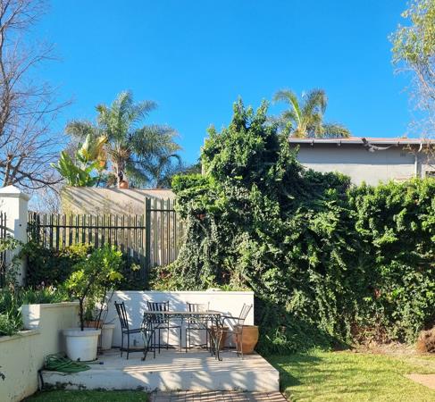 1 Bedroom Garden Cottage