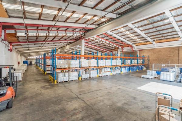 2 044 m² Industrial space