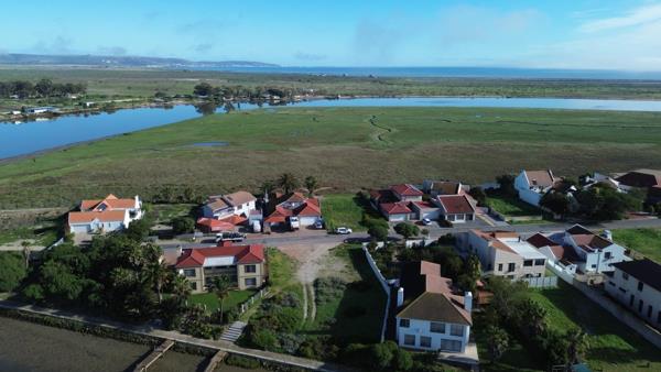 529 m² Land