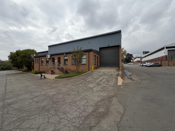 489 m² Industrial space