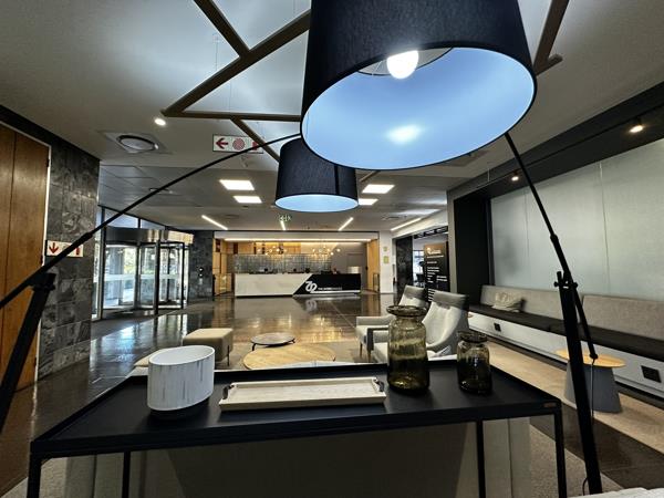 68.7 m² Commercial space