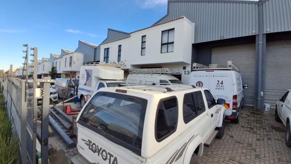 302 m² Industrial space