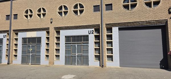 305 m² Industrial space