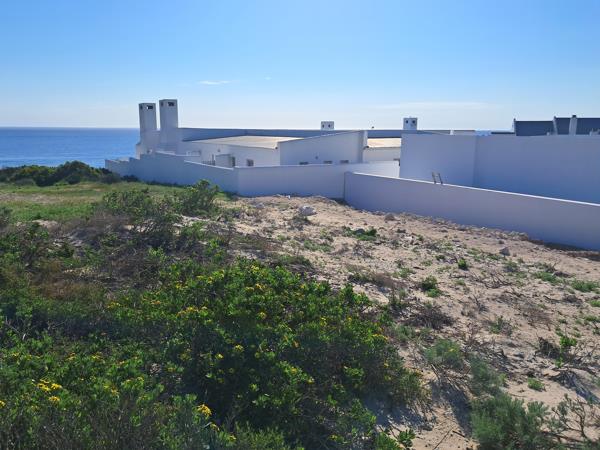 472 m² Land