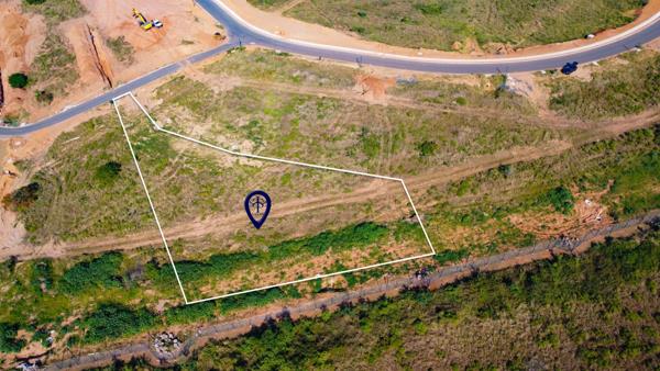2 337 m² Land