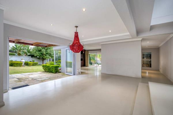6 Bedroom House