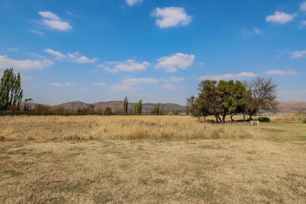 869 m² Land
