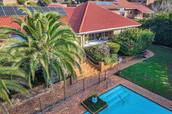 5 Bedroom House