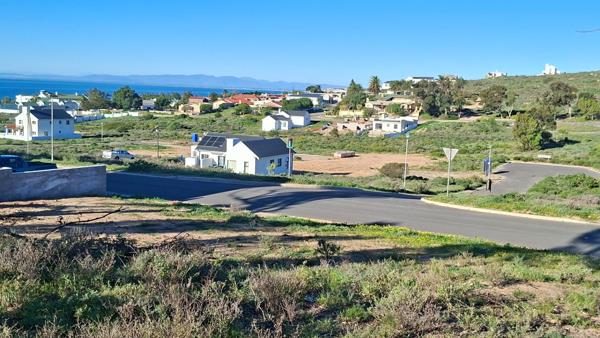 415 m² Land
