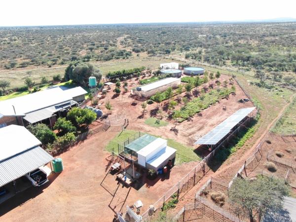 3 043 ha Farm