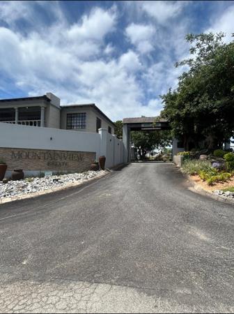 630 m² Land