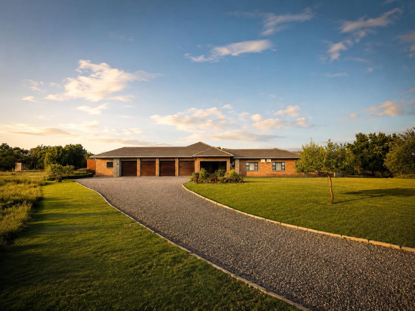 5 Bedroom House in Leeuwfontein Estate