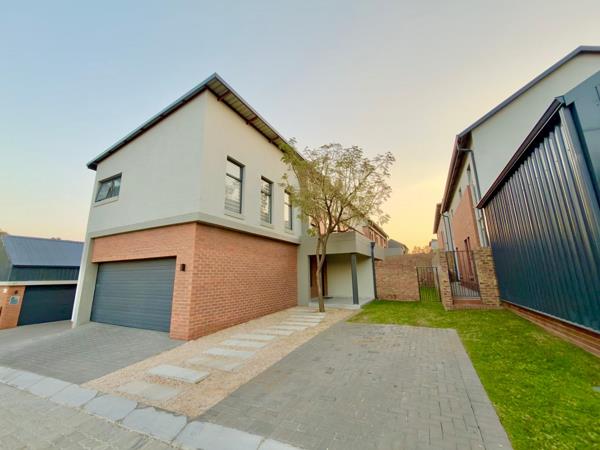 4 Bedroom Townhouse