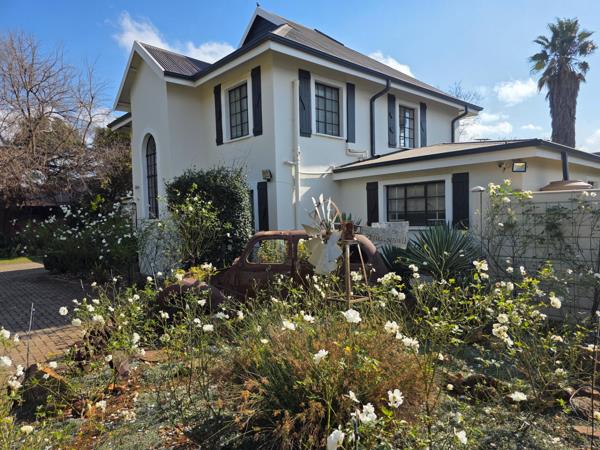 5 Bedroom House