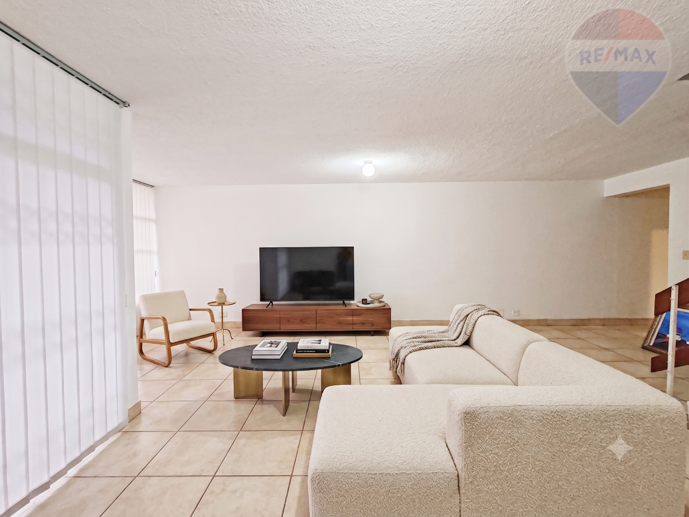 Apartment in Gqeberha, Humewood, Nelson Mandela Bay Ward 2 - View 3