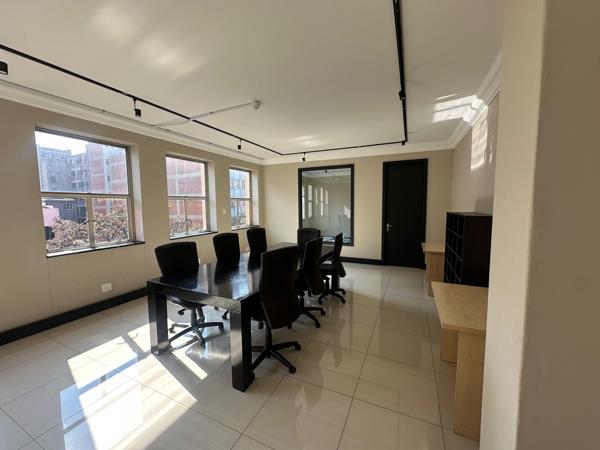 161 m² Commercial space