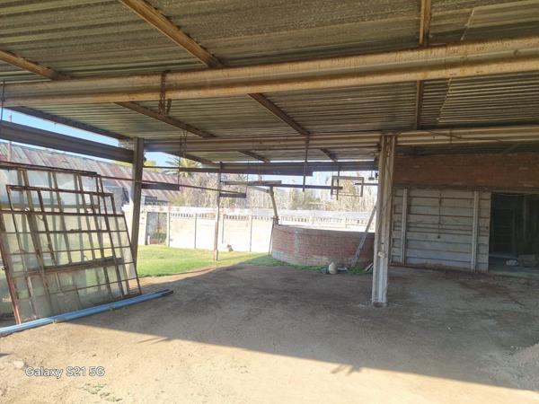 2 Bedroom House