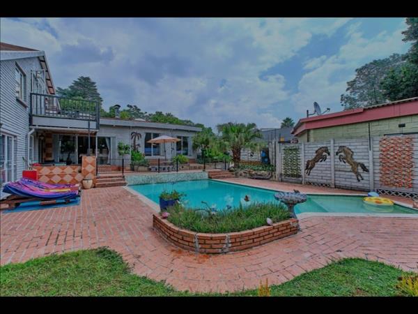 5 Bedroom House