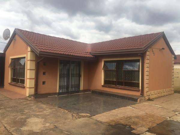 2 Bedroom House