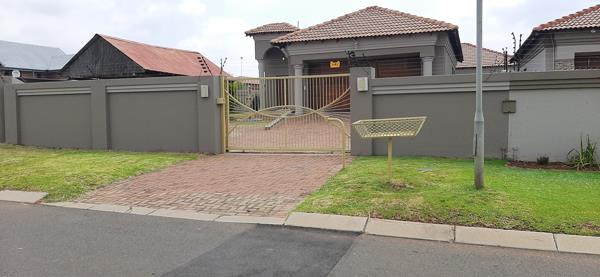 4 Bedroom House