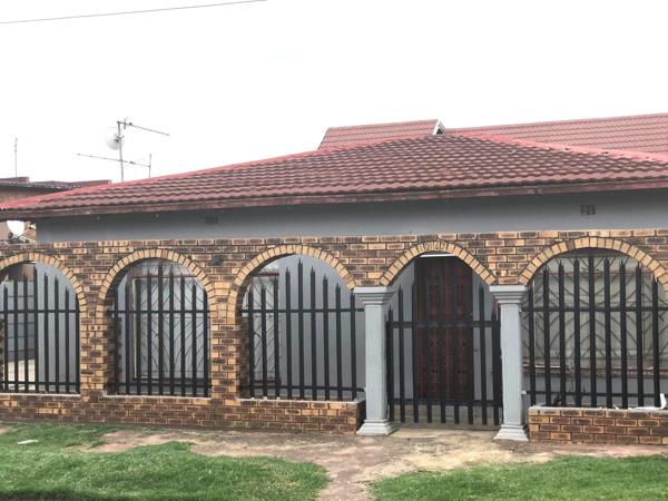4 Bedroom House