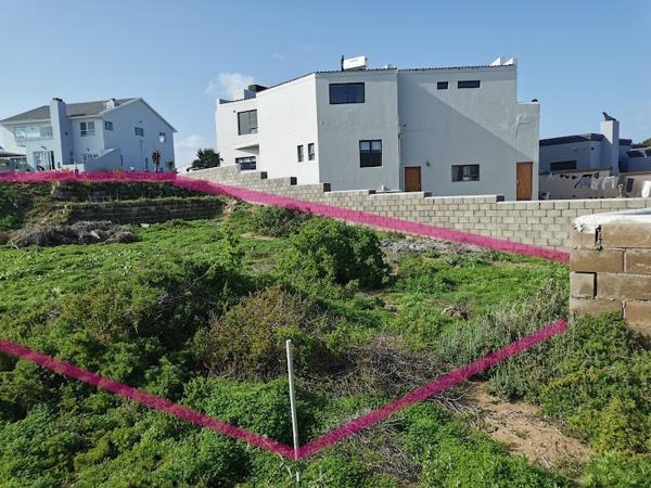 601 m² Land