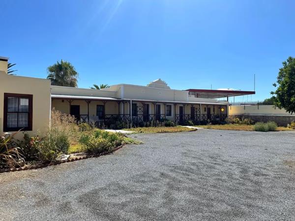 9 Bedroom House