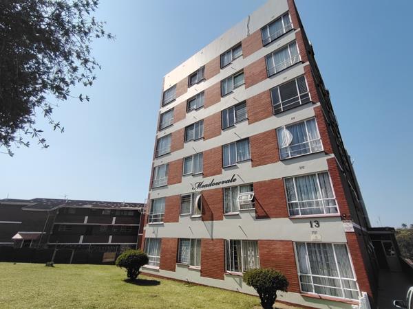 2.5 Bedroom Flat