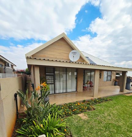 2 Bedroom House