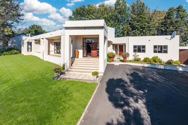5 Bedroom House