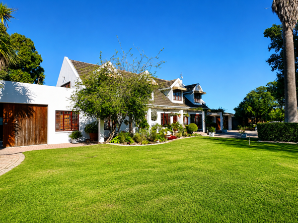 6 Bedroom House
