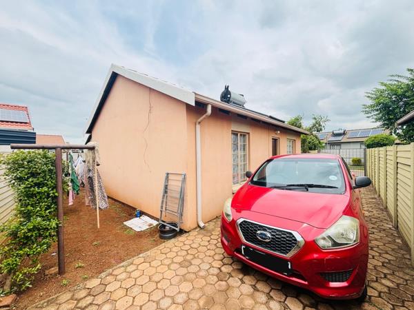 2 Bedroom House