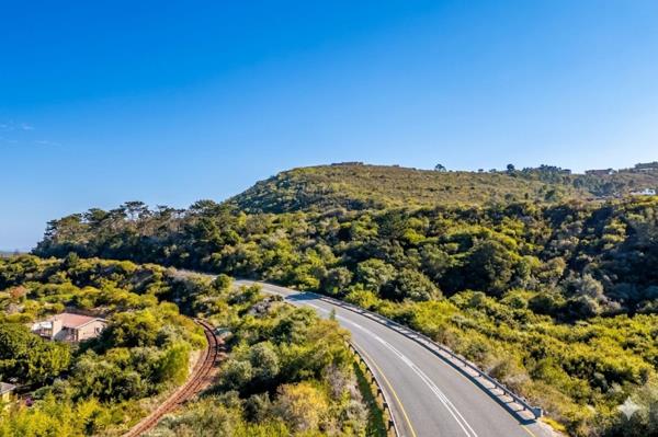 3.4 ha Land