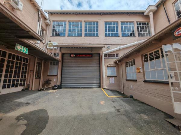 3 045 m² Industrial space