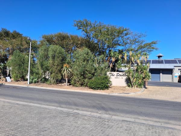 1 055 m² Industrial space